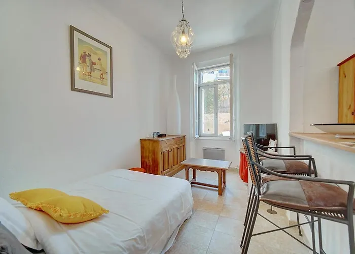 Immogroom - Cosy - Quiet Place - Provencal Style * Cannes