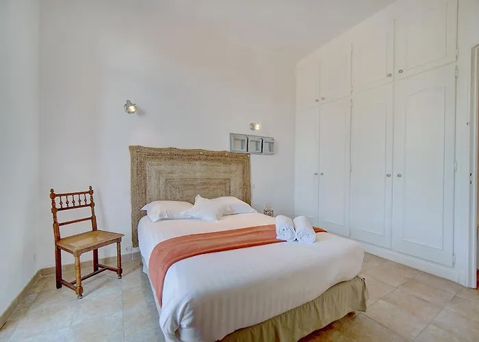 Immogroom - Cosy - Quiet Place - Provencal Style Cannes