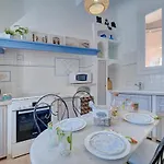 Upstays Quiet Center 60M2 Apartment Канны
