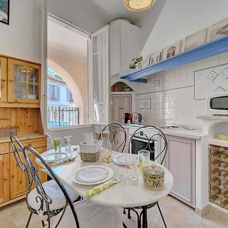 Immogroom - Cosy - Quiet Place - Provencal Style Appartement *