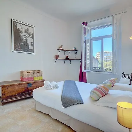 Appartement Upstays Quiet Center 60m2 *